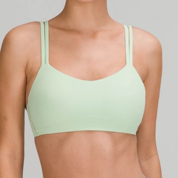 Lululemon like a cloud bra - Picture 1 of 5